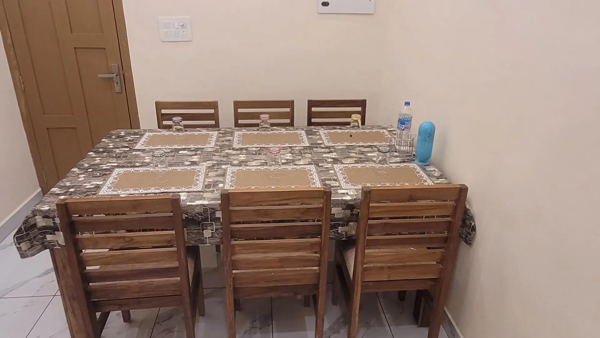 Newcastle Holidays Resorts-Entire Property 5 Bedrooms-Great Mountain & River View-Between Munnar & Idukki With Kitchen India