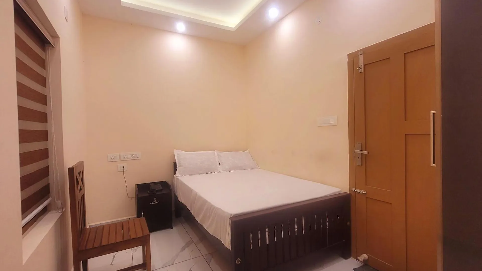 Newcastle Holidays Resorts-Entire Property 5 Bedrooms-Great Mountain & River View-Between Munnar & Idukki With Kitchen 0*,  India