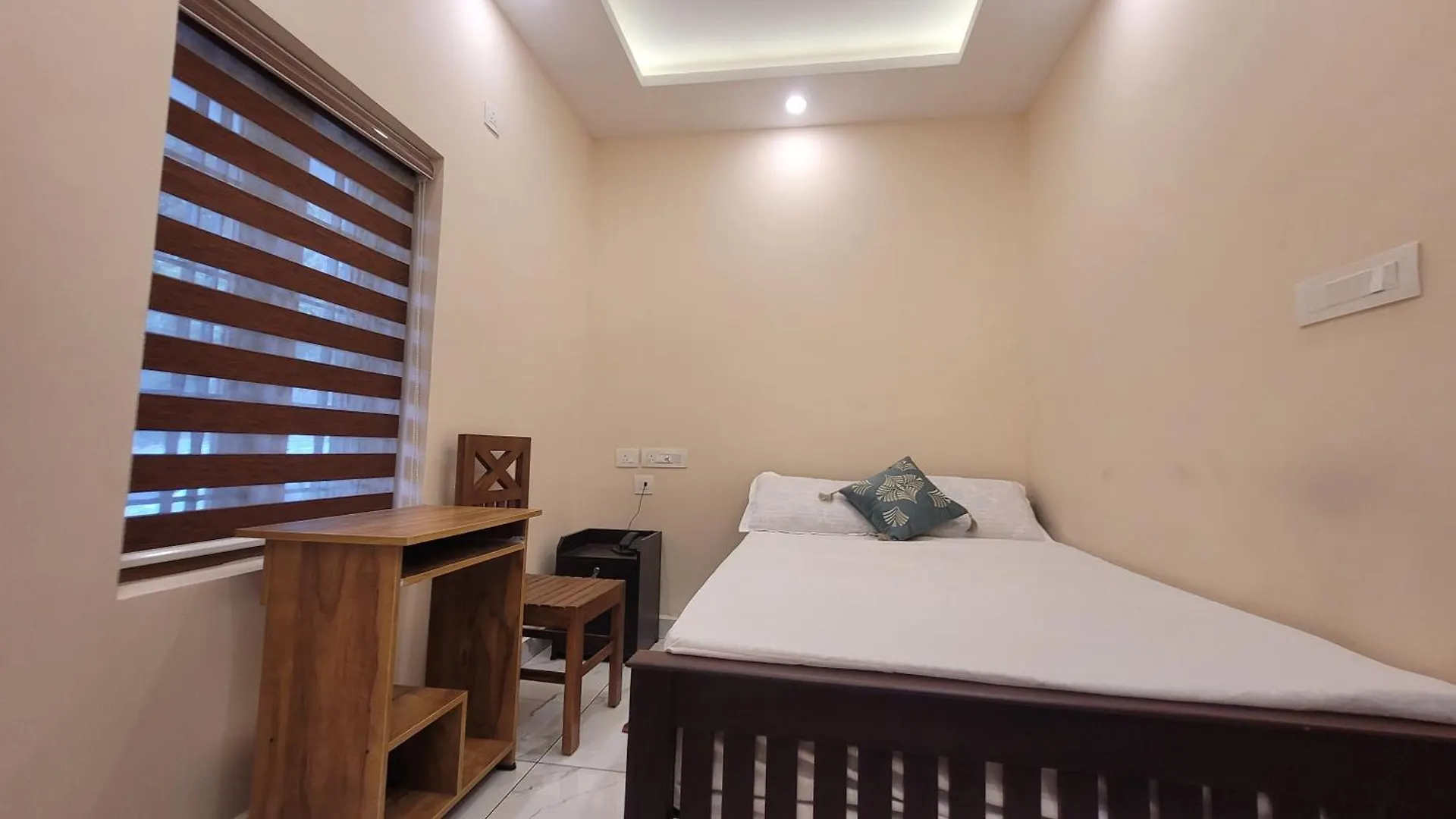 Newcastle Holidays Resorts-Entire Property 5 Bedrooms-Great Mountain & River View-Between Munnar & Idukki With Kitchen Holiday home