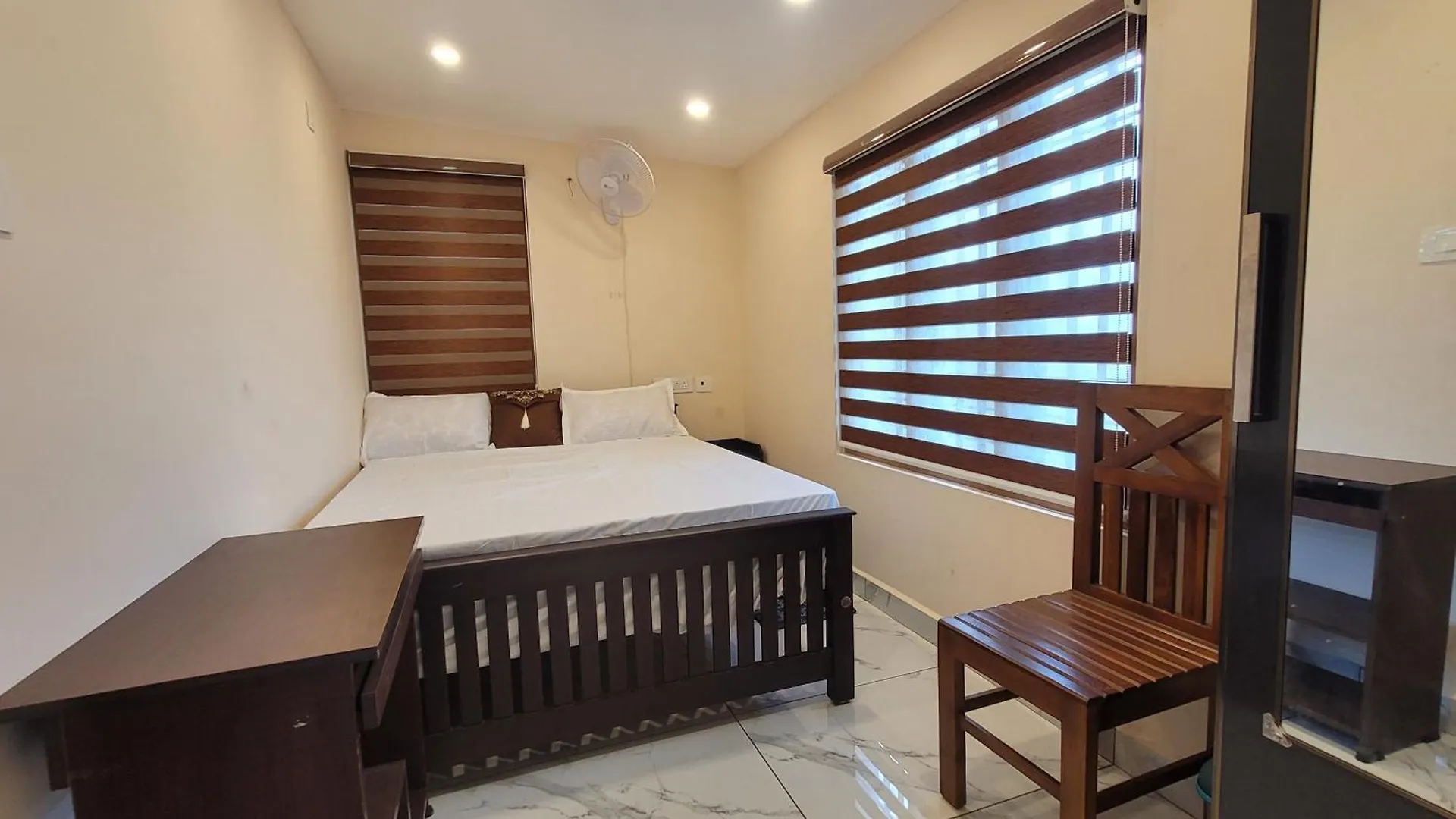 Newcastle Holidays Resorts-Entire Property 5 Bedrooms-Great Mountain & River View-Between Munnar & Idukki With Kitchen 0*,  India