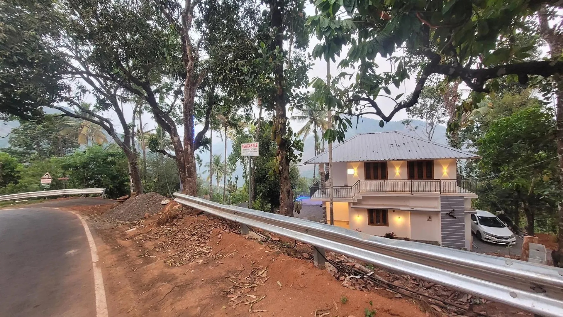 Holiday home Newcastle Holidays Resorts-Entire Property 5 Bedrooms-Great Mountain & River View-Between Munnar & Idukki With Kitchen India