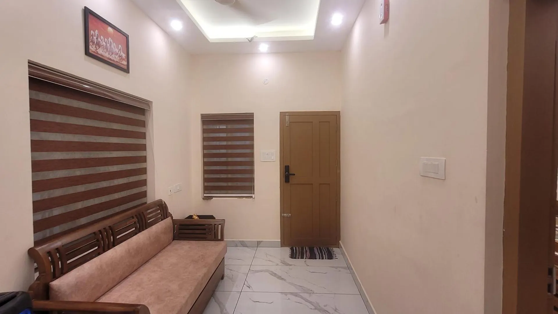 Newcastle Holidays Resorts-Entire Property 5 Bedrooms-Great Mountain & River View-Between Munnar & Idukki With Kitchen