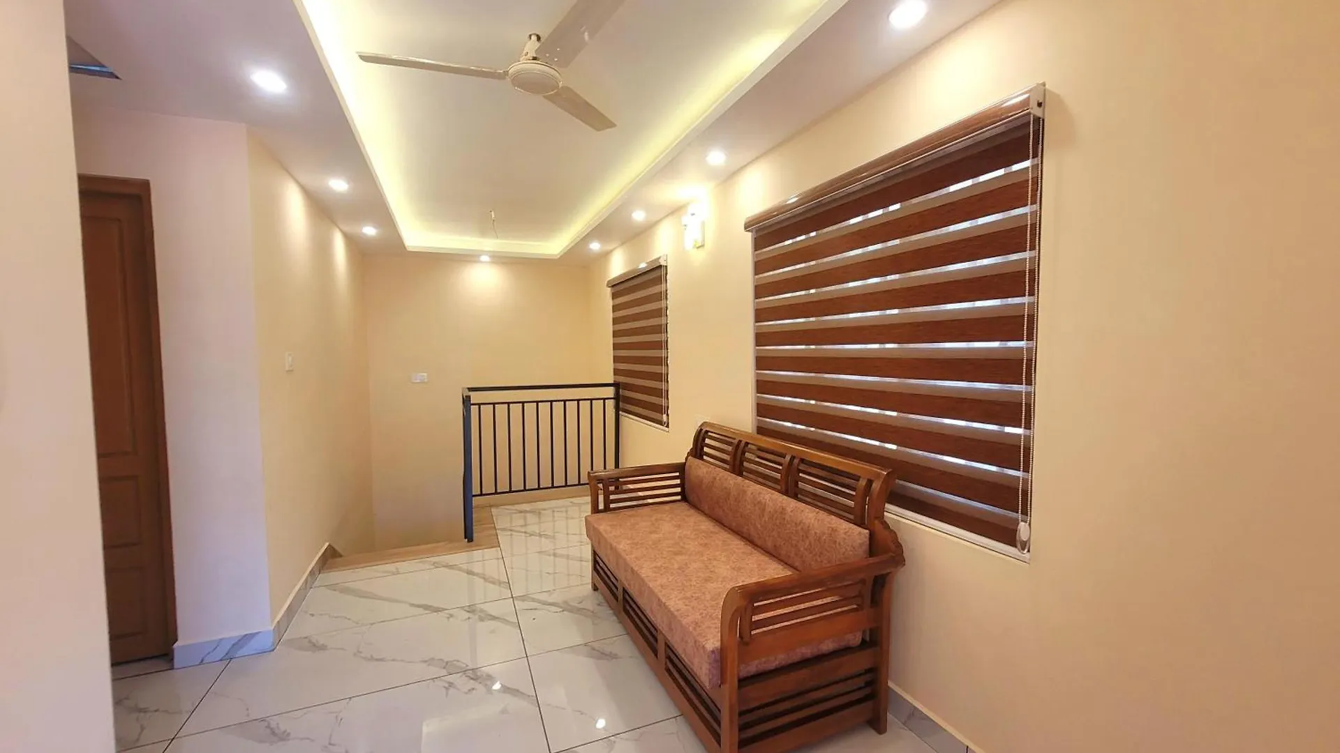 Nyaraló Newcastle Holidays Resorts-Entire Property 5 Bedrooms-Great Mountain & River View-Between Munnar & Idukki With Kitchen
